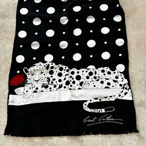 Vintage Gant Gathier Zoophisticates Black & White Leopard Rectangle Silk Scarf